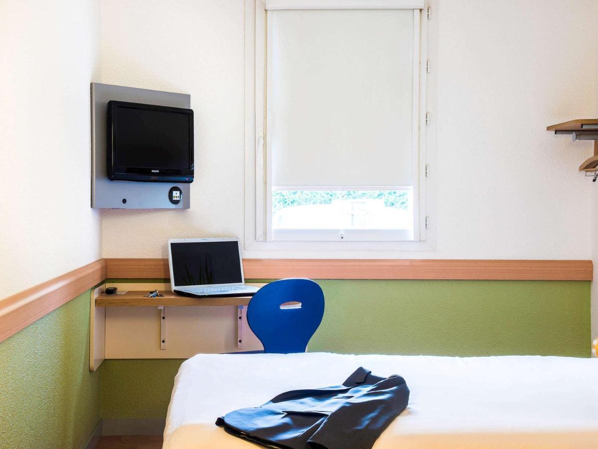 Ibis Budget Issoire Exterior foto