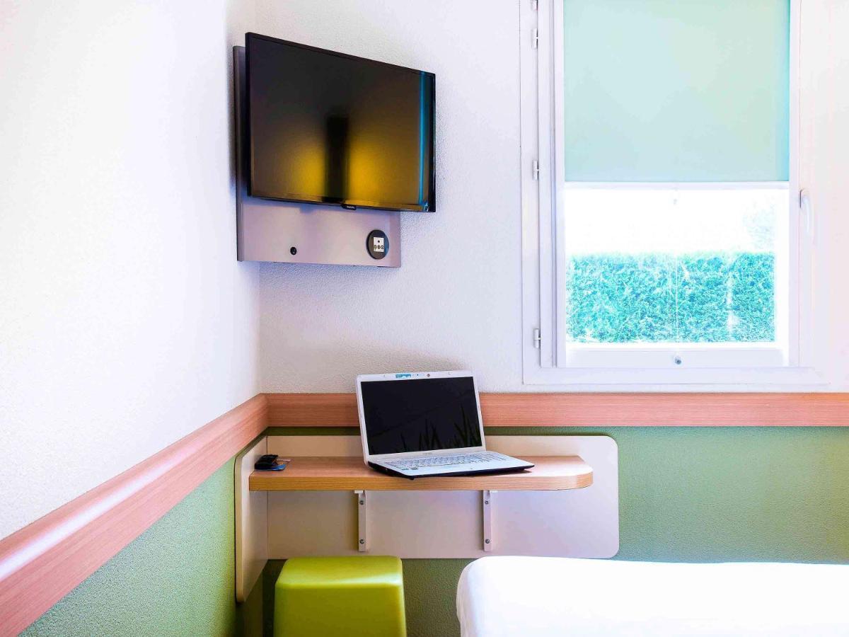 Ibis Budget Issoire Exterior foto